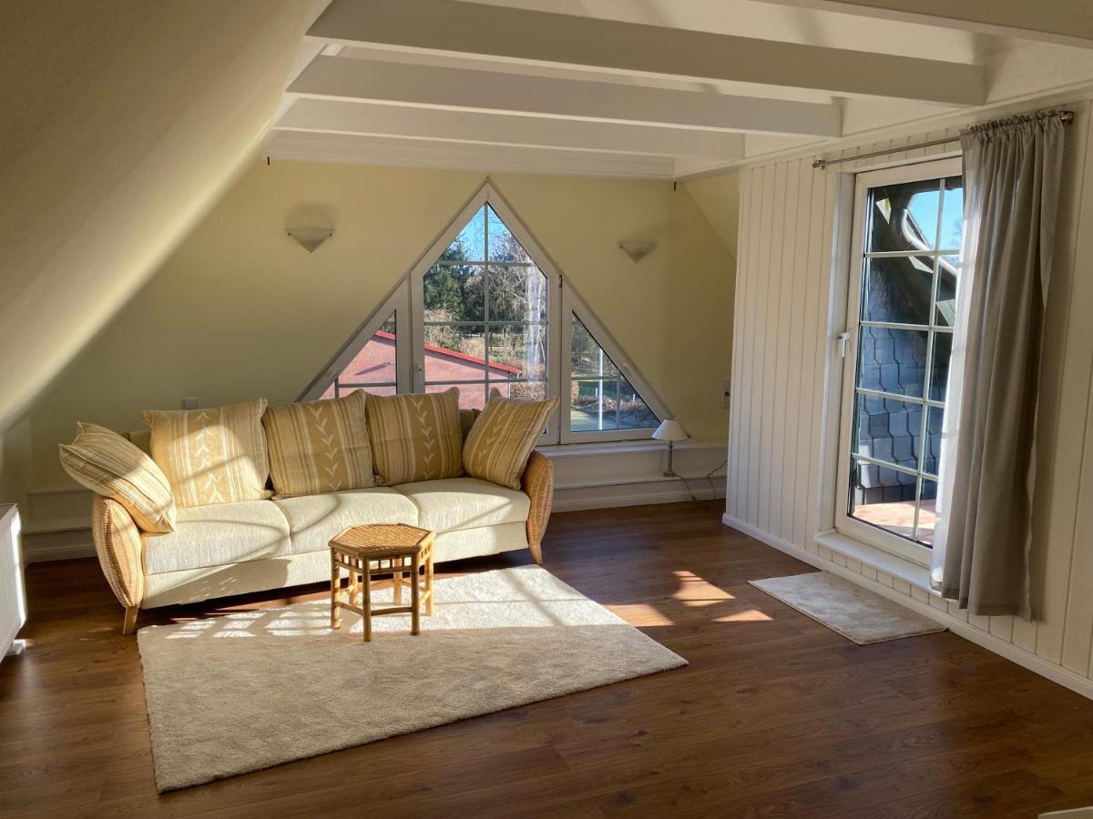 Stilvolle Ferienwohnung In Der Naehe Von Schwerin Dummer Exterior foto