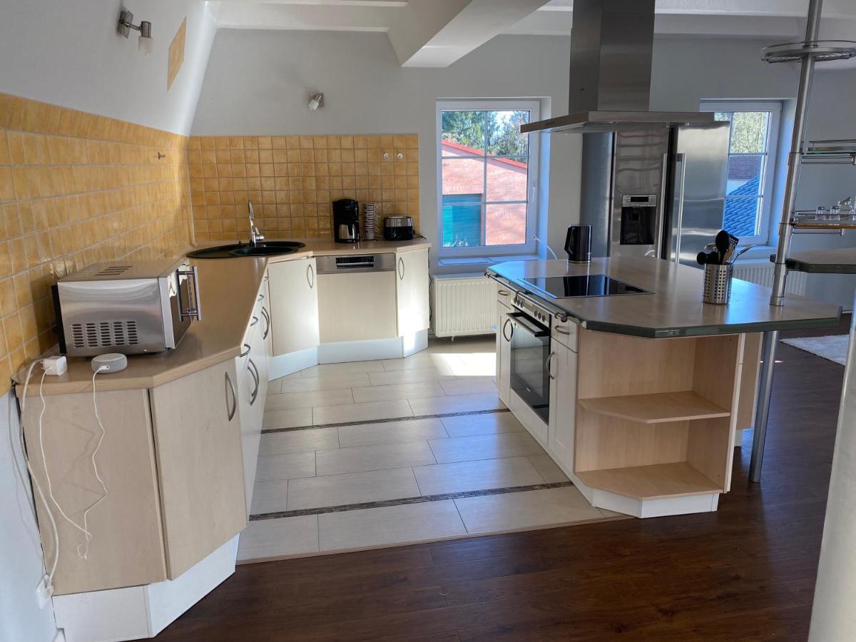 Stilvolle Ferienwohnung In Der Naehe Von Schwerin Dummer Exterior foto